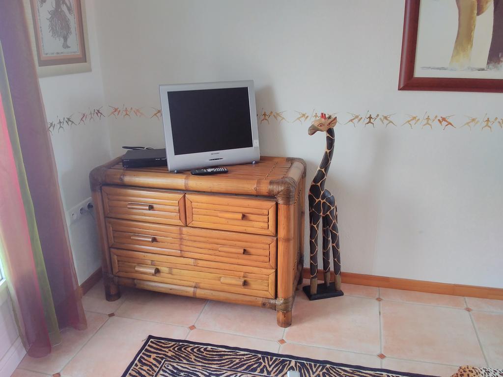 Chez Katy Et Dede Hotel Bangor Bagian luar foto